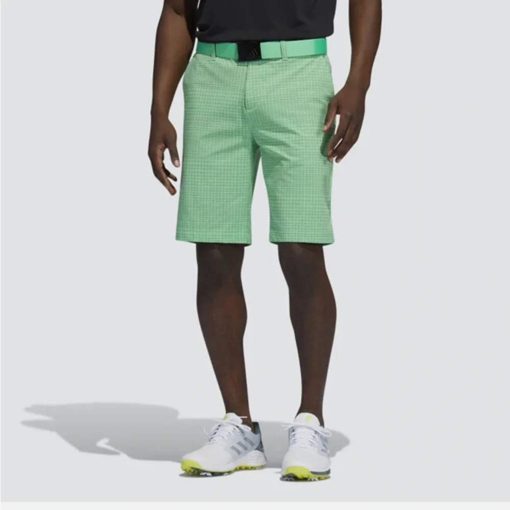 Adidas Ultimate 365‎ Performance Golf Shorts Size 38 Green Windowpane